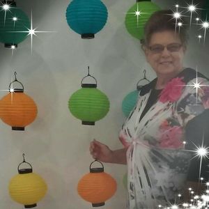 Meet your Posher, Sharon